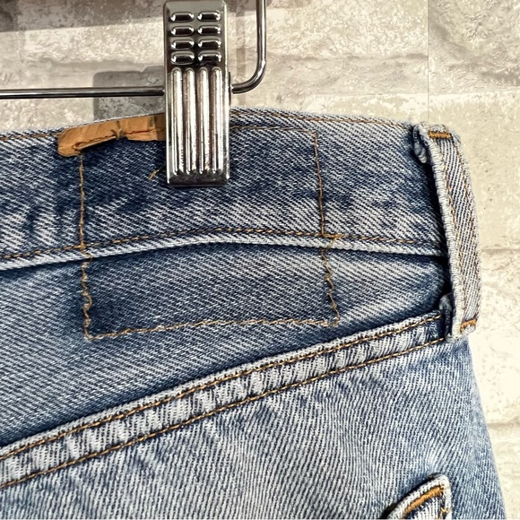 36x36 Vintage 90s Y2K Levi's 501 Button Fly Light Wash Dad Jeans *Flawed* - Picture 7 of 16